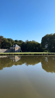 Une rencontre de Septembre

Découvrir les sublimes châteaux de la Loire, tout en séjournant dans l’un d’eux, dans un cadre magnifique, un havre de paix pour vous ressourcer.

Le calme et la tranquillité à une petite heure de Paris en TGV le @chateau_des_arpentis_amboise 

Réservation sur www.chateaudesarpentis.com 

#chateaudesarpentis #chateau #castle #hotel #chateauhotel #castlehotel #chateauxdelaloire #besthotel #loirevalleycastles #tourainevaldeloire #touraineloirevalley #amboise #travelgram #loirevalley #loirevalleytourism #french #france #travel #voyage #beautifulhotels