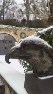 Un instant silencieux de la beauté hivernale. Ce passage neigeux, rare et éphémère, a donné au paysage de la Touraine des airs de carte postale, rappelant la douceur discrète de l’hiver en Val de Loire.

Découvrir les éternels châteaux de la Loire, tout en séjournant dans l’un d’eux, dans un magnifique cadre, un havre de paix pour vous ressourcer.

Le calme et la tranquillité à une petite heure de Paris en TGV le @chateau_des_arpentis_amboise 

Réservation sur www.chateaudesarpentis.com